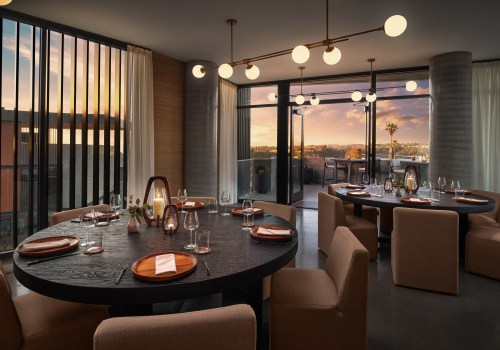 What Types of Entrees are Served at Bar and Grill Restaurants in San Diego County CA?